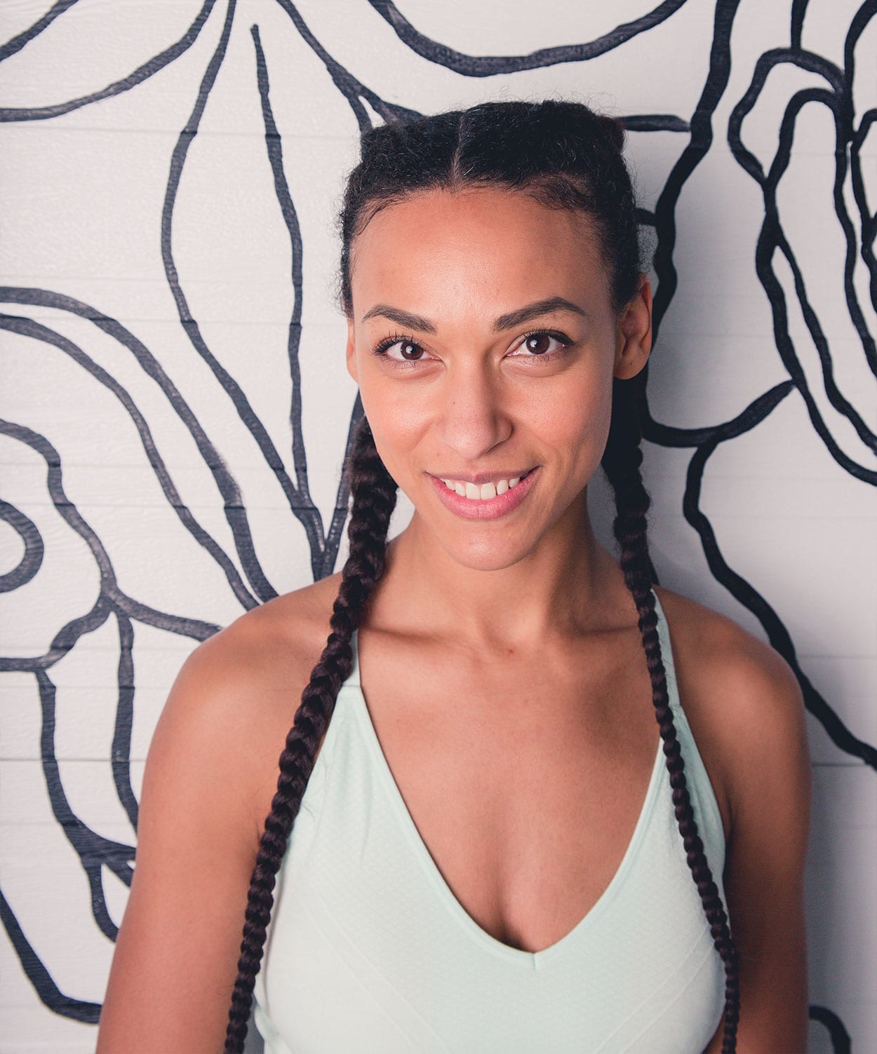 img.lara-reynolds-edmonton-fitness-trainer